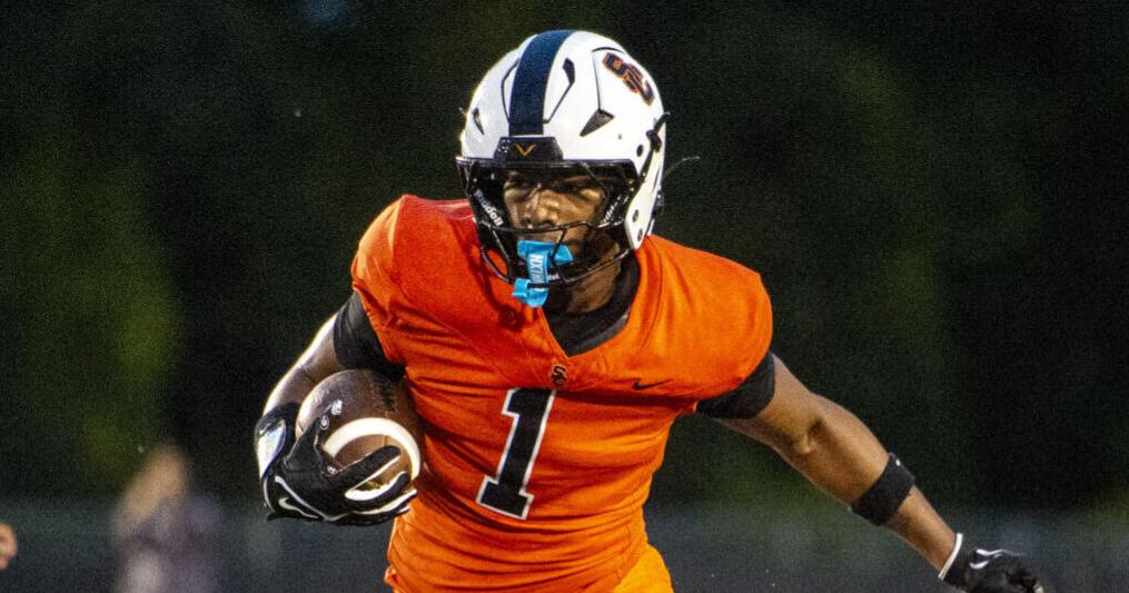 Prep football preview roundup: Black Eagles face Warriors with playoff seeds in play