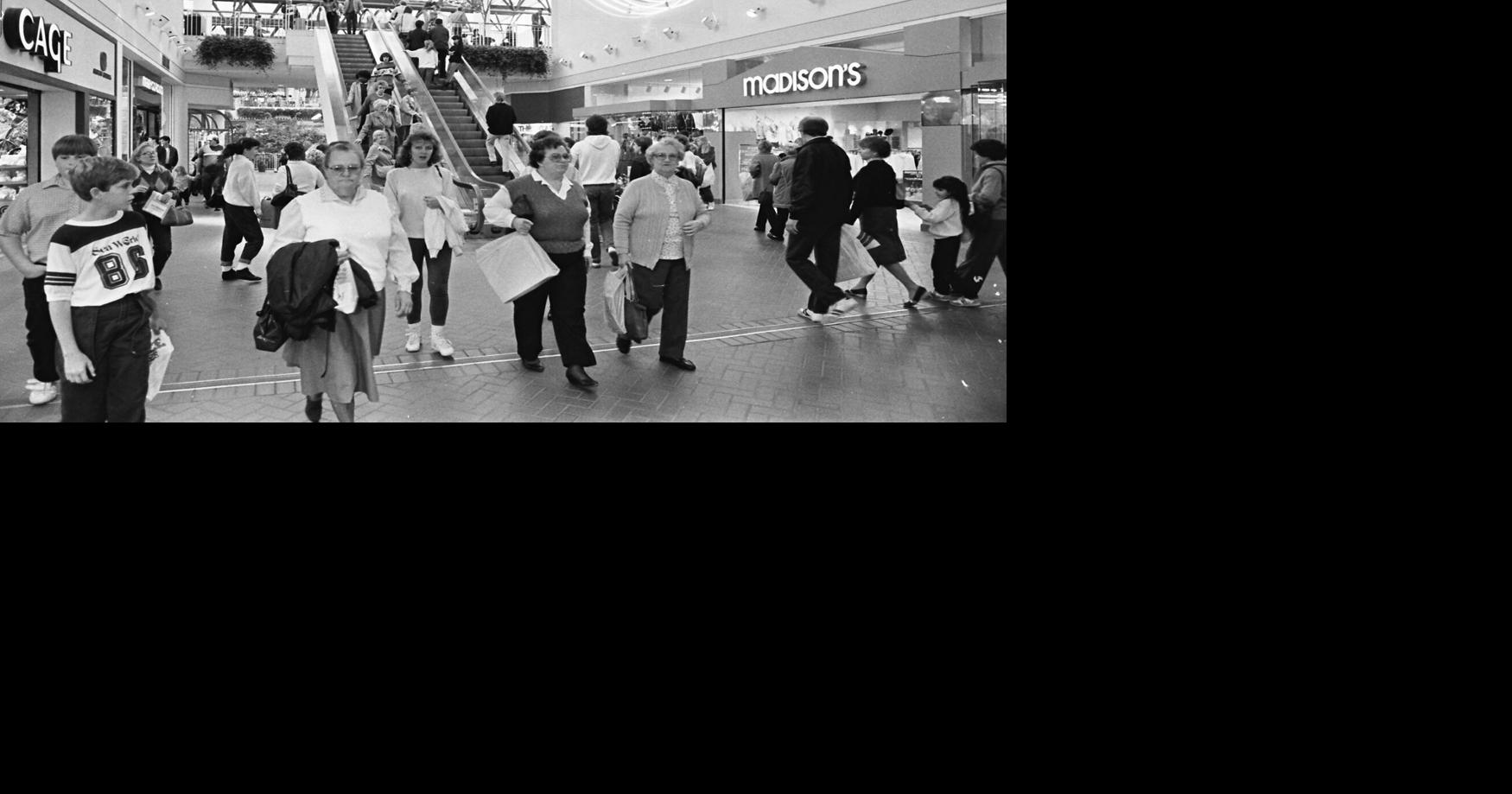 'A sinking ship': Charleston mall remembered fondly, but best days were 'yesteryear'