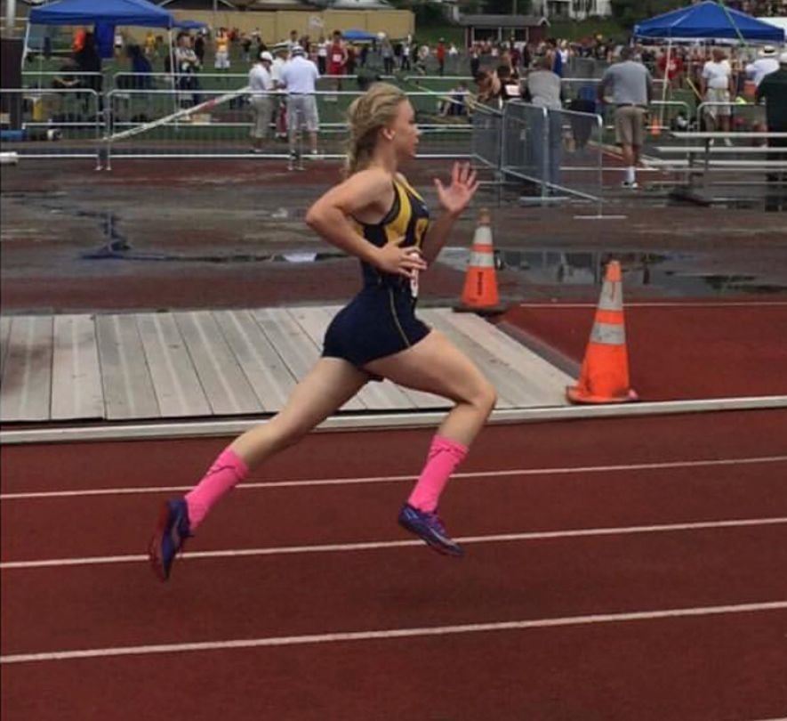 track star running shoes