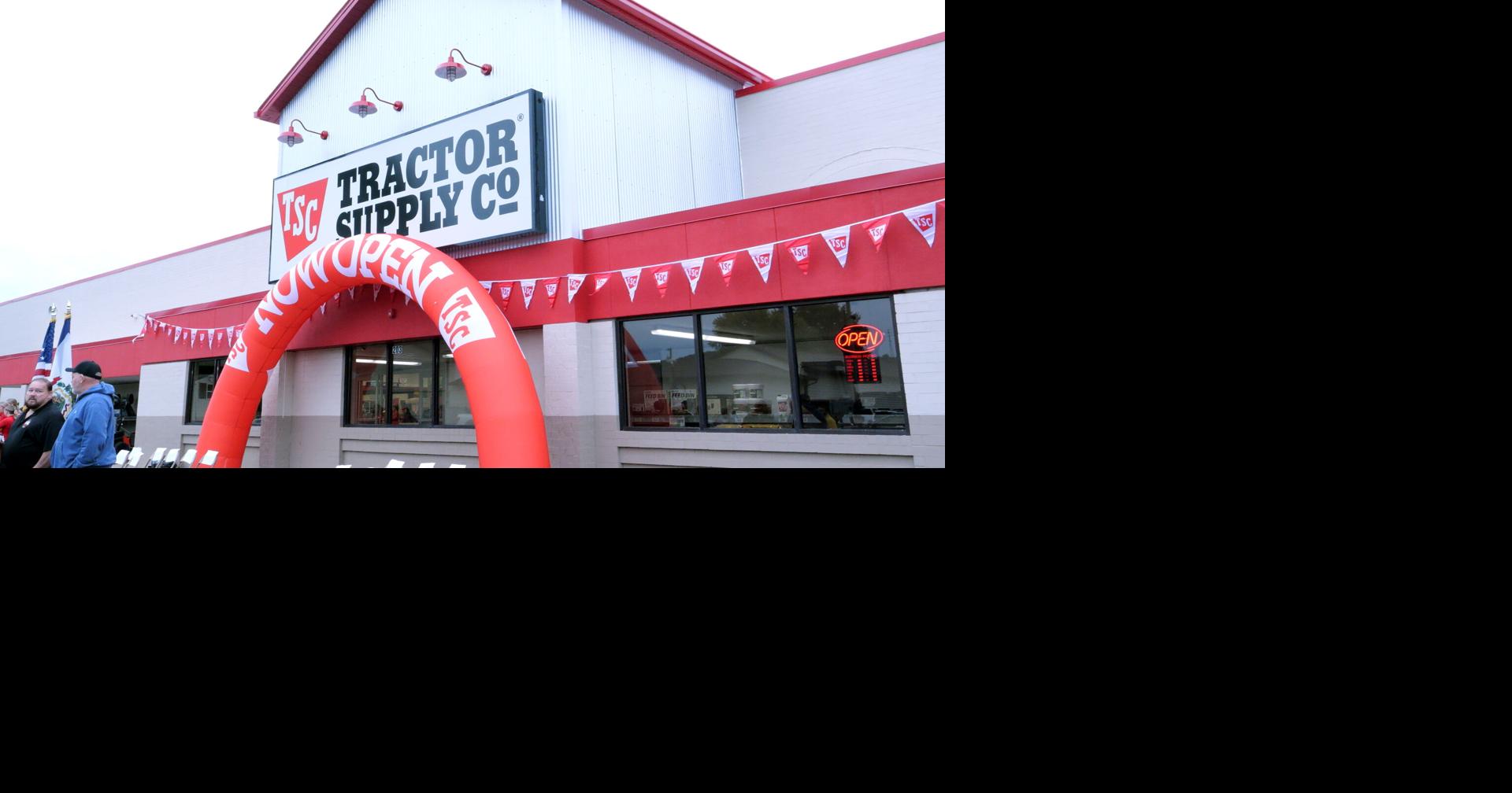 Tractor Supply Co. -- Exterior