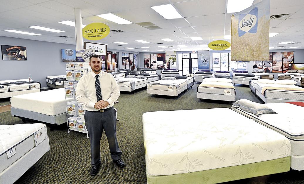 Mattress Warehouse hits 30