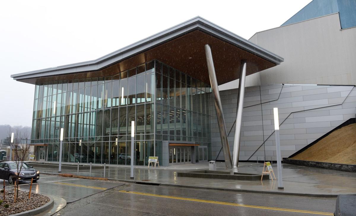 760 Koleksi Civic Center Wv Gratis Terbaik