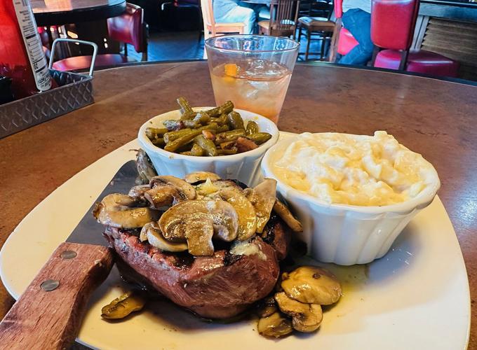 Cattlemen's Roadhouse in Cross Lanes
