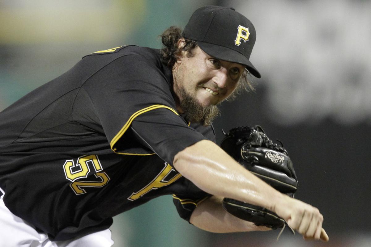 Ex-Pirates closer Hanrahan joins Power as pitching coach | West Virginia  Power 