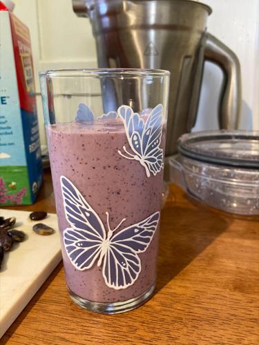A blueberry, orange and pawpaw smoothie