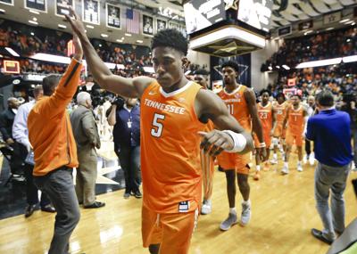 Wvu Basketball No 1 Tennessee Finds Different Ways To Win Ahead