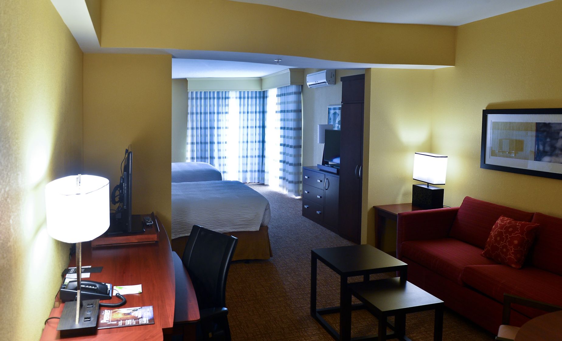 New Courtyard by Marriott opens on Kanawha Boulevard Business