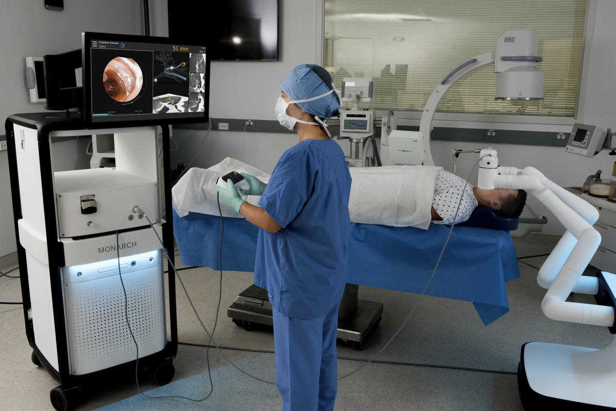 Roboticguided surgery Less pain, faster healing Daily Mail Features