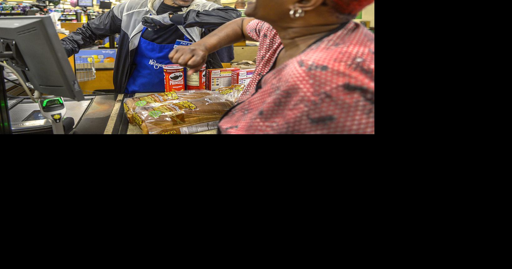 'No doubt about it' Longtime Kroger employee a customer favorite