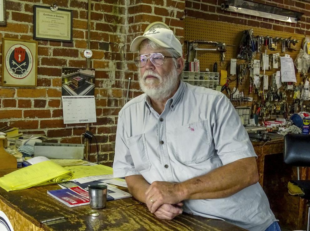 Venerable Charleston locksmith shop ready to hand over the keys