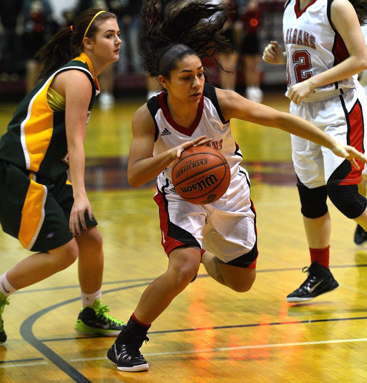 Girls Basketball Mcdaniels Lifts St Albans Past Greenbrier East