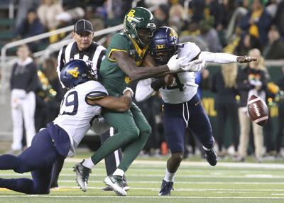 Wvu Football No 12 Baylor Hangs On Late To Beat Mountaineers 17