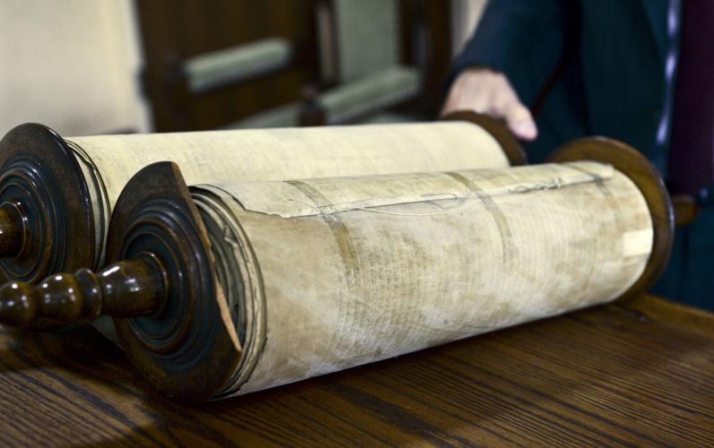 Oldest Torah scroll still in use found in Italy