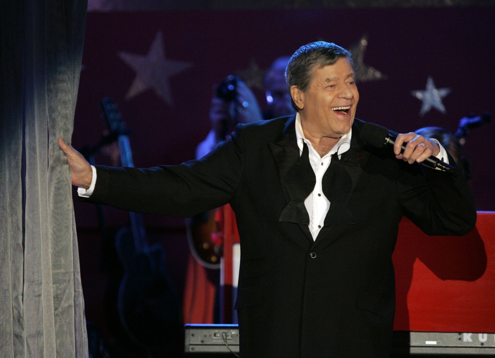 Jerry Lewis, comedy king and master of slapstick, dies at 91 Arts Entertainment wvgazettemail