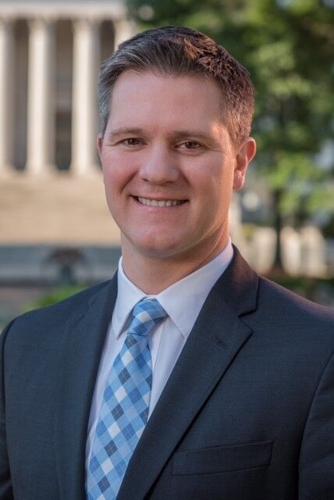 Former assistant Kanawha prosecutor wins Charleston municipal judge