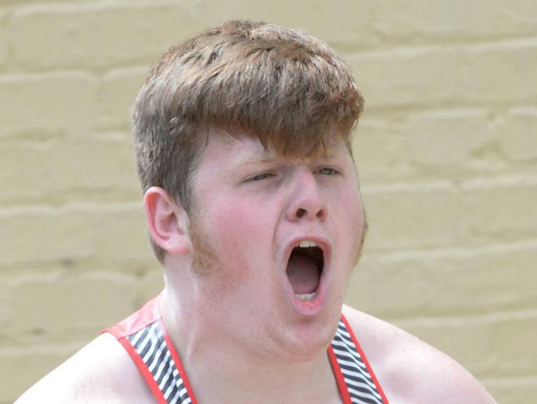 Prep Track State Meet Beverage Shatters Barnes Shot Put Record