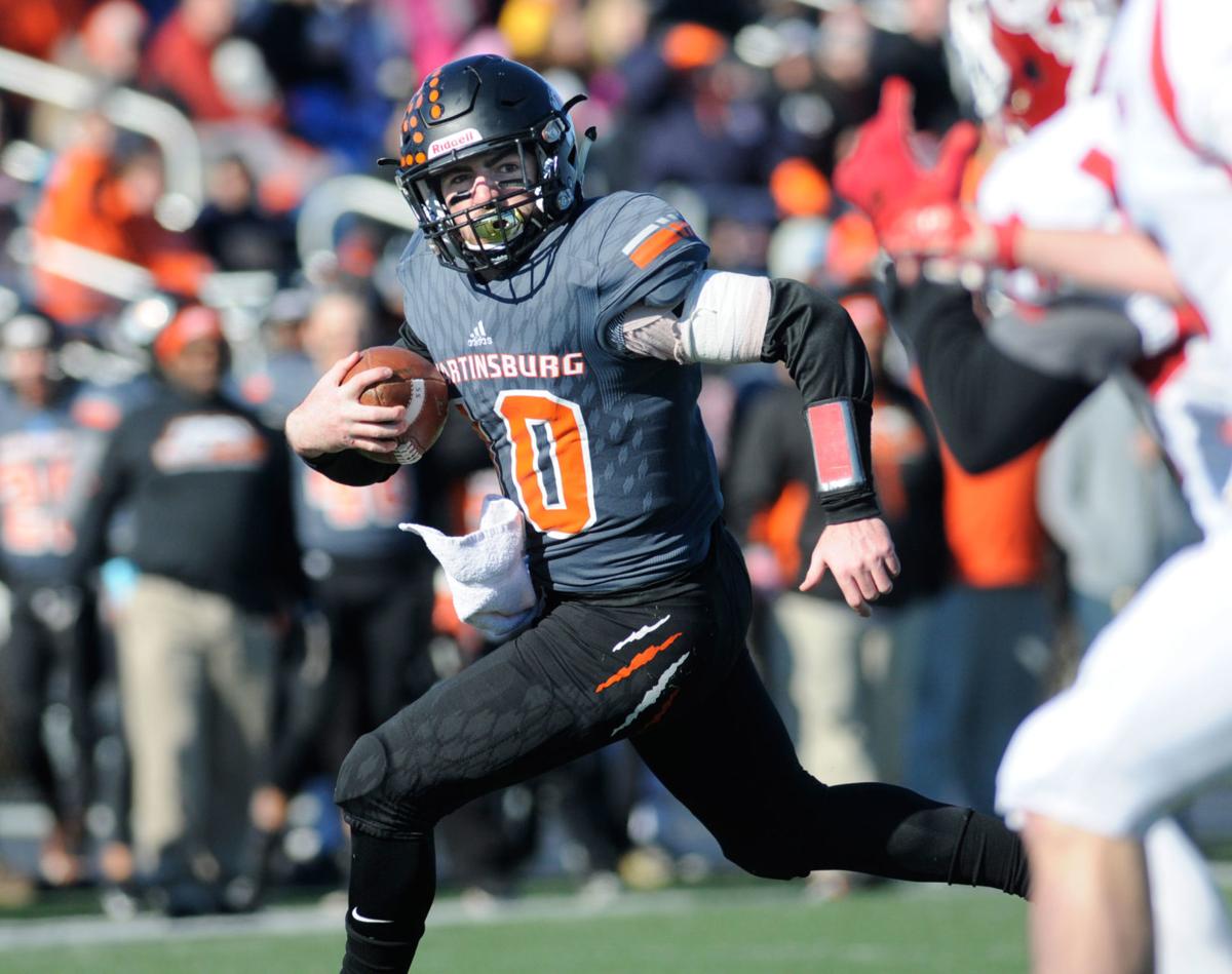 Prep Football Martinsburg S Grant Harman Wins Carl Lee Award At