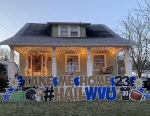 Eight football freshmen enrolled for WVU spring semester