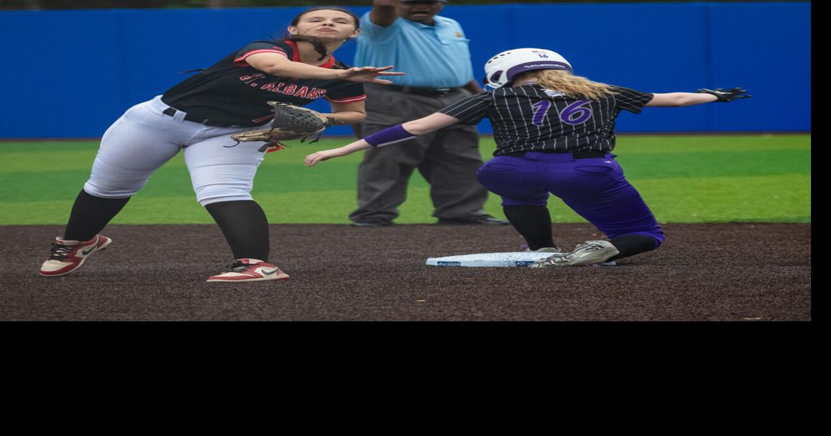 Prep softball: Red Dragons finish off 8-2 win over Riverside in region opener