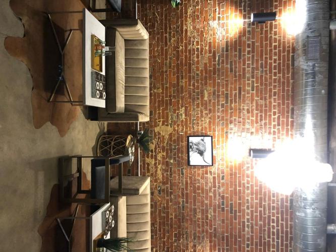 NEW COCKTAIL BAR OFFERS REFRESHING, URBAN ATMOSPHERE IN DOWNTOWN ...