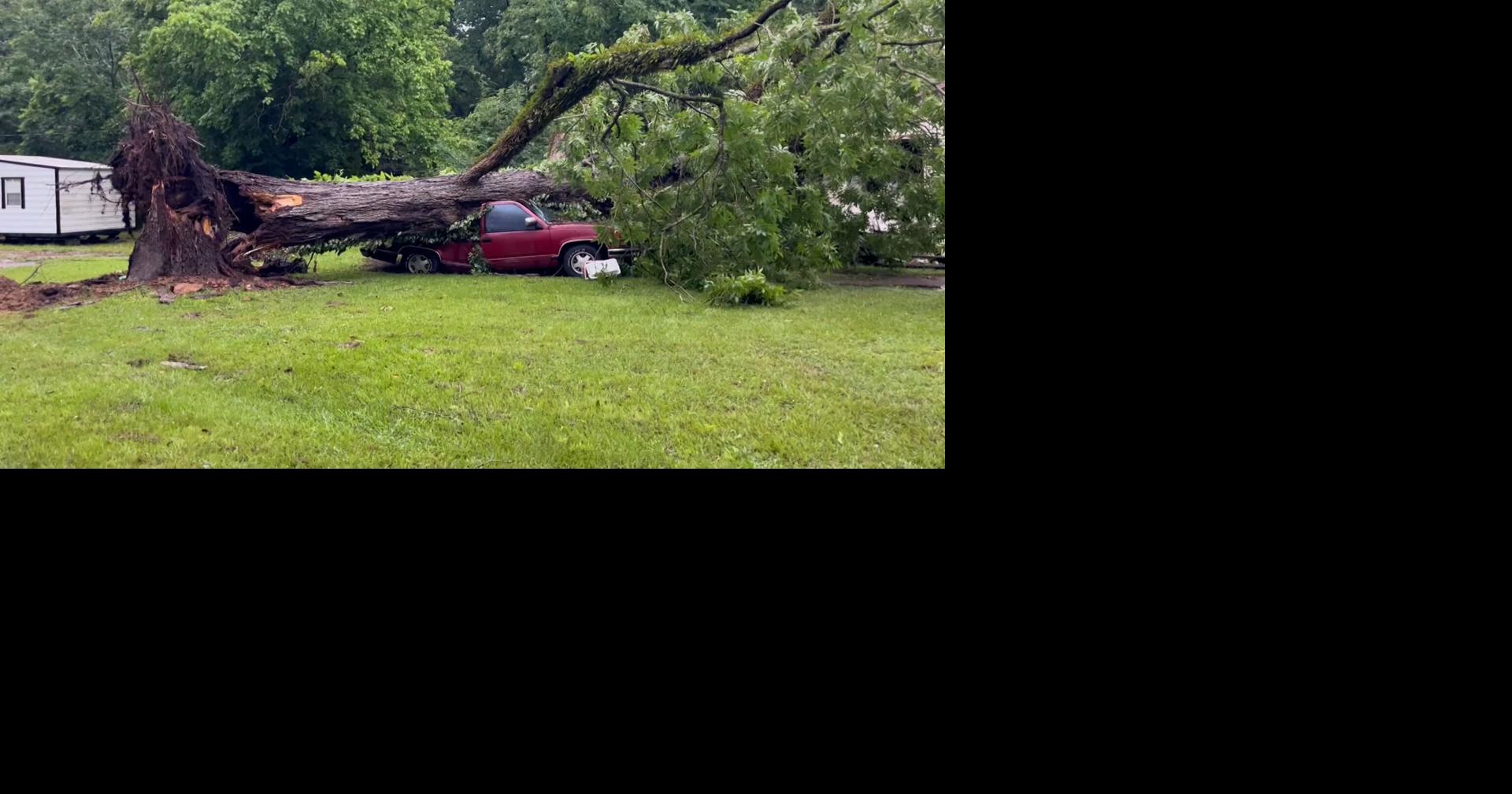 Punishing winds, possible tornadoes inflict damage as storms cross US ...