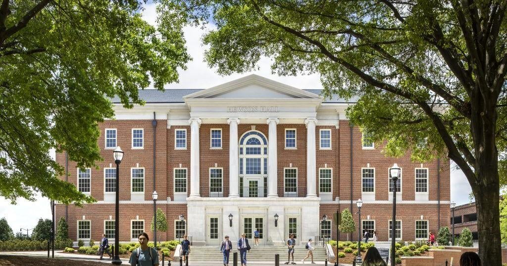 The Culverhouse College of Business offers free K-12 tutoring for local children