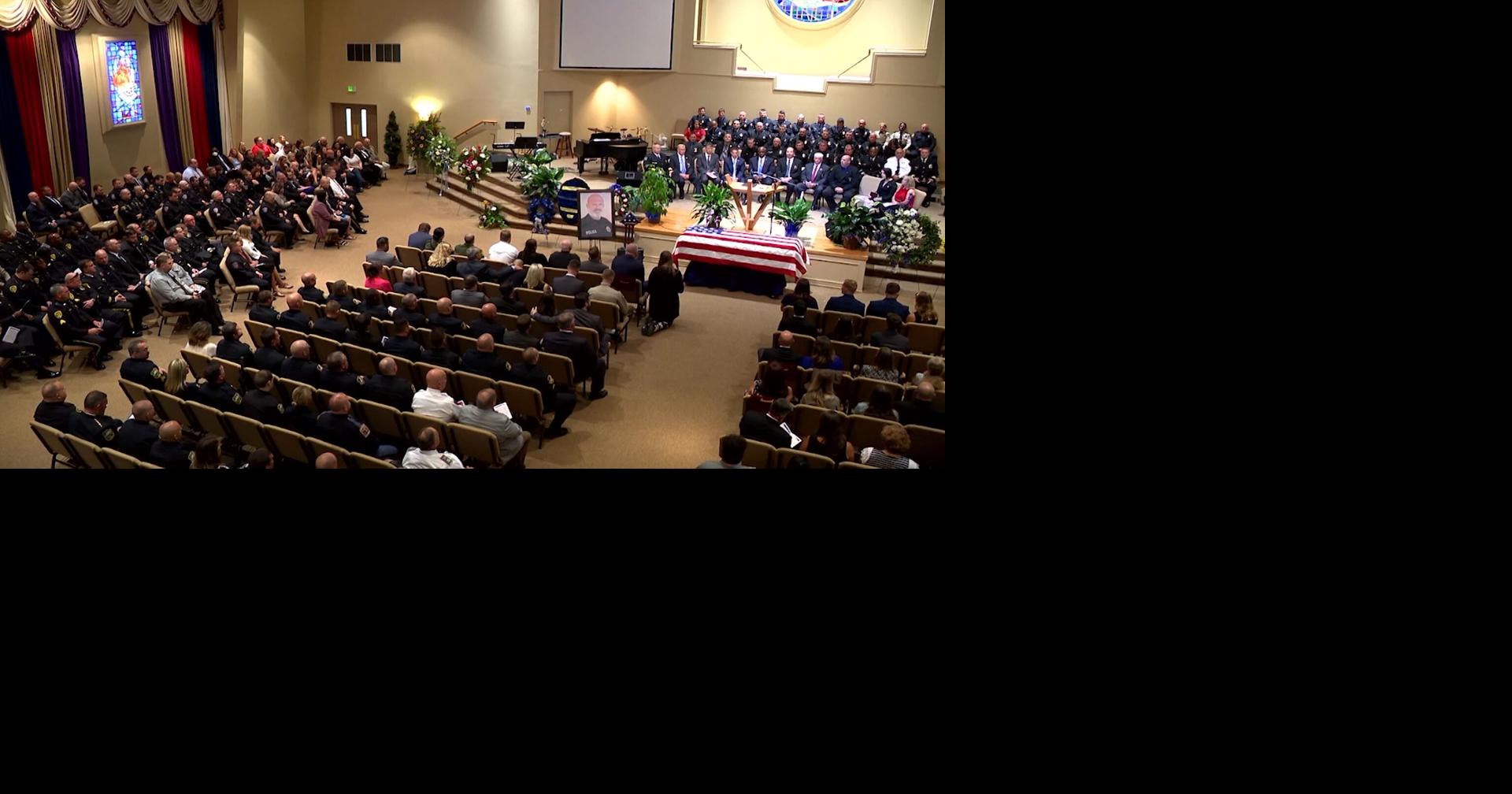 HUNDREDS ATTEND FUNERAL OF SLAIN ALABAMA POLICE OFFICER | Archives ...