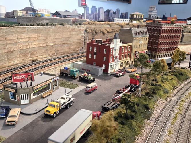 Black Warrior Model Railroad Club: Miniature trains, gargantuan passion ...