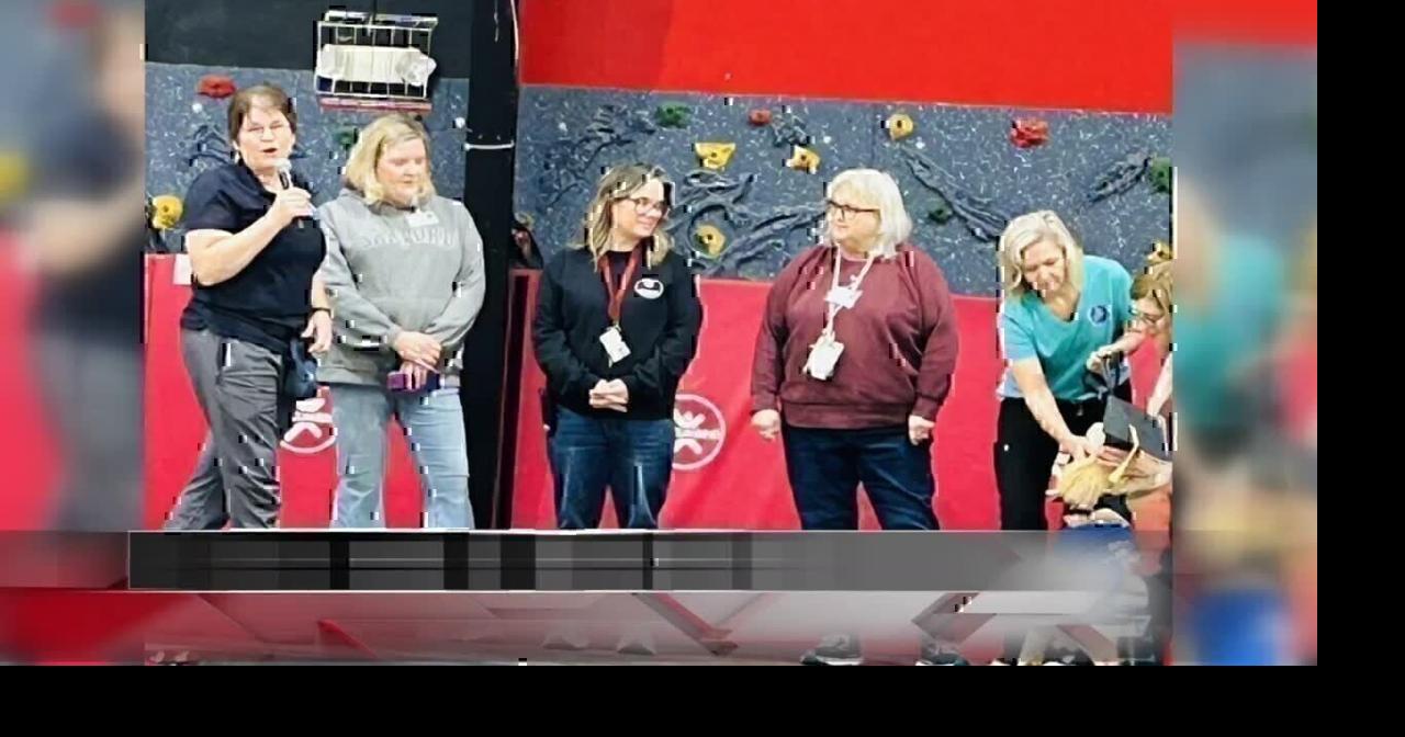 Brookwood Elementary service dog graduates from training | Local News ...