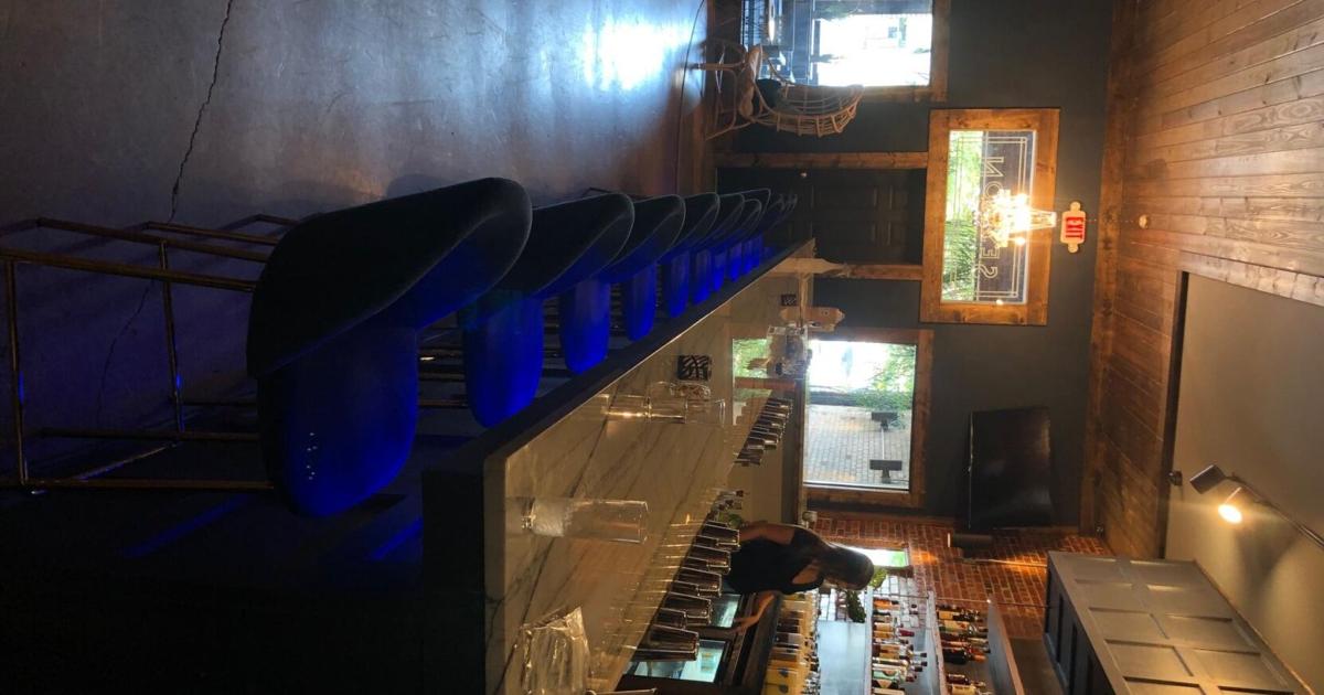 NEW COCKTAIL BAR OFFERS REFRESHING, URBAN ATMOSPHERE IN DOWNTOWN ...