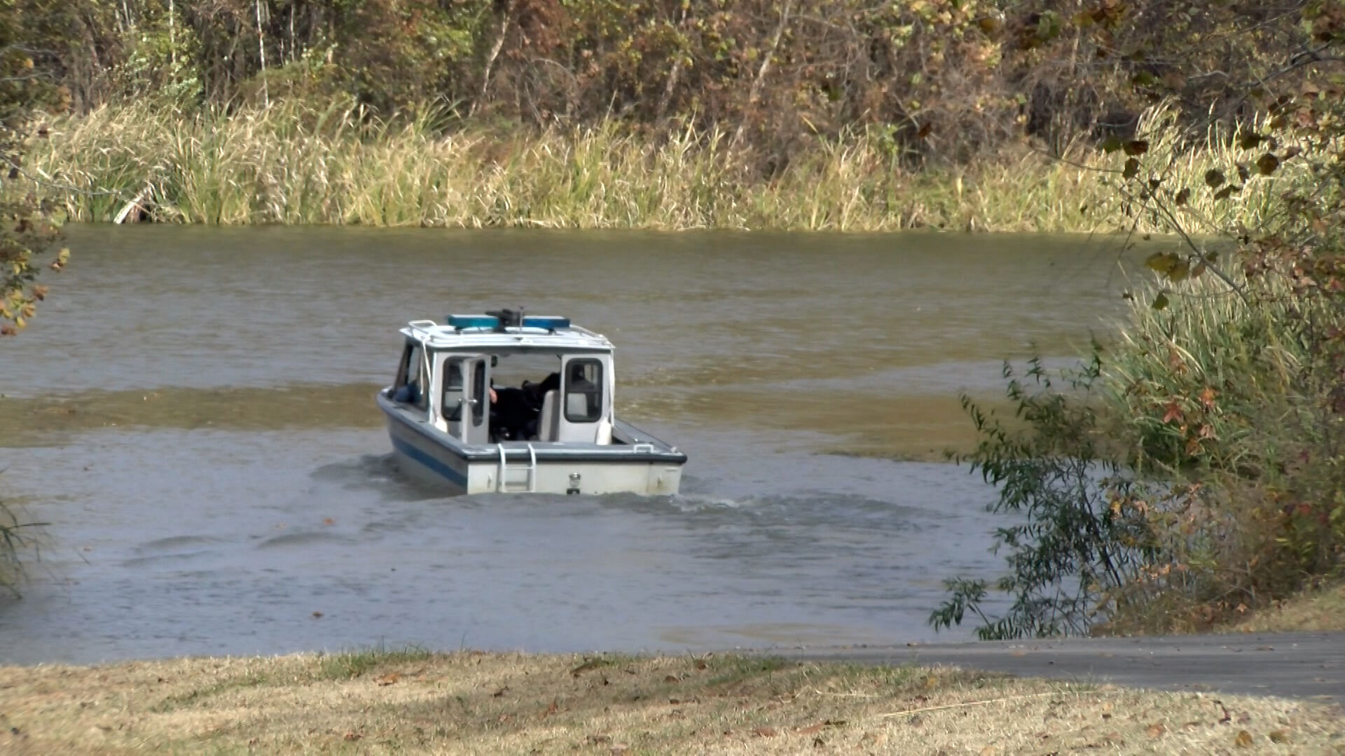Search continues for boater reported missing Monday in Hale County ...