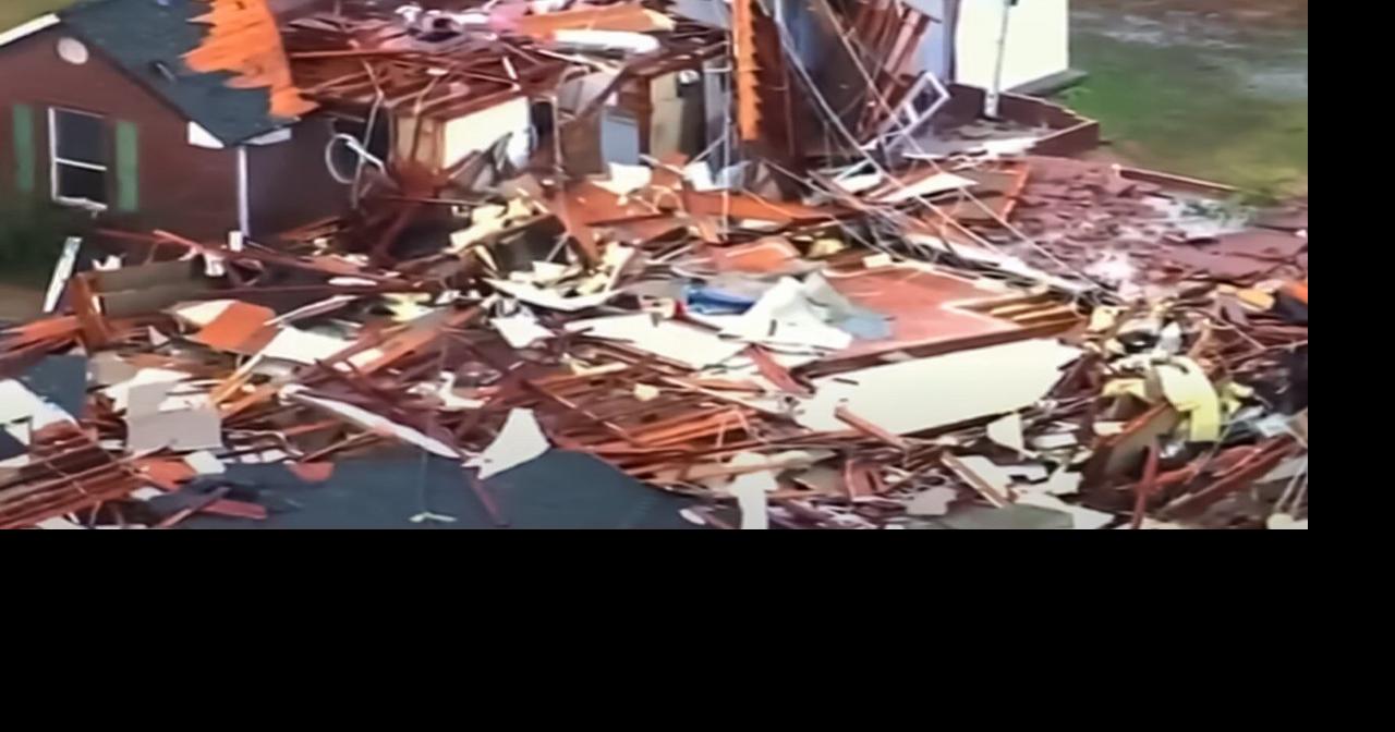 4 killed in a storm system that spawned tornadoes across the southern U ...