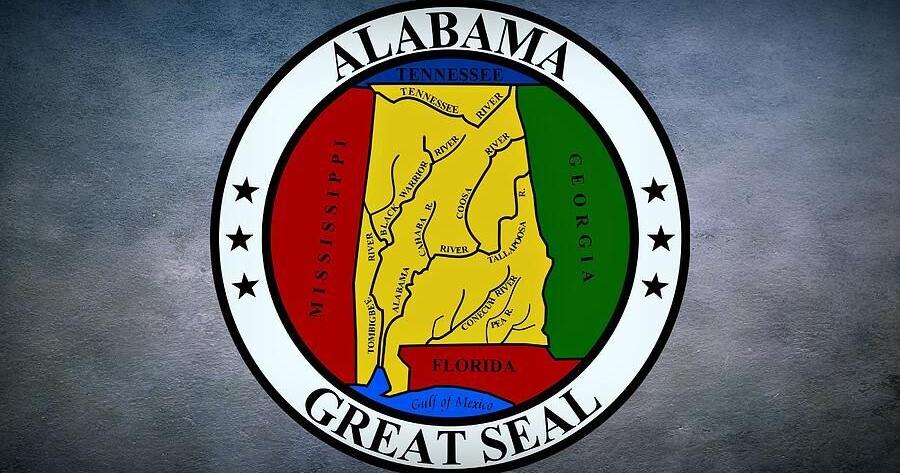 University of Alabama freshman's remedial State Senate map chosen over court-appointed experts