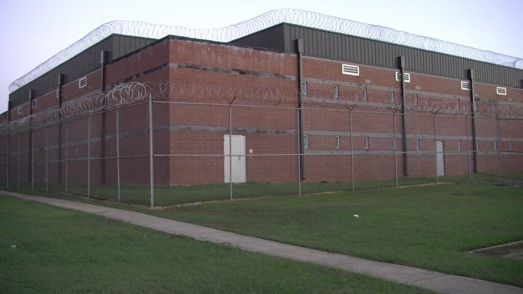 Inmate dies at Tuscaloosa County Jail Tuesday; no foul play suspected ...