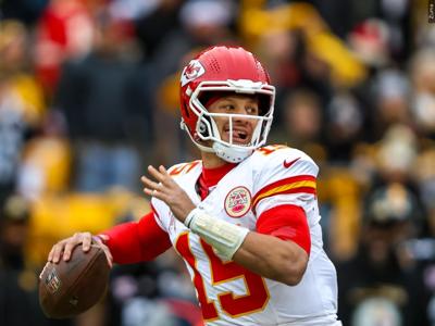 Mahomes tears ACL as Chargers eliminate Chiefs from playoff contention with 16-13 victory | Sports | wvua23.com