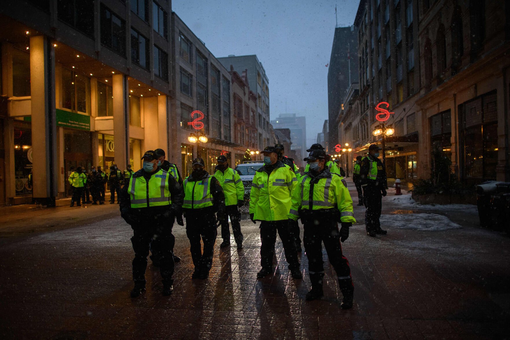 Canadian Police Begin Major Operation To Clear The Capital City Of ...