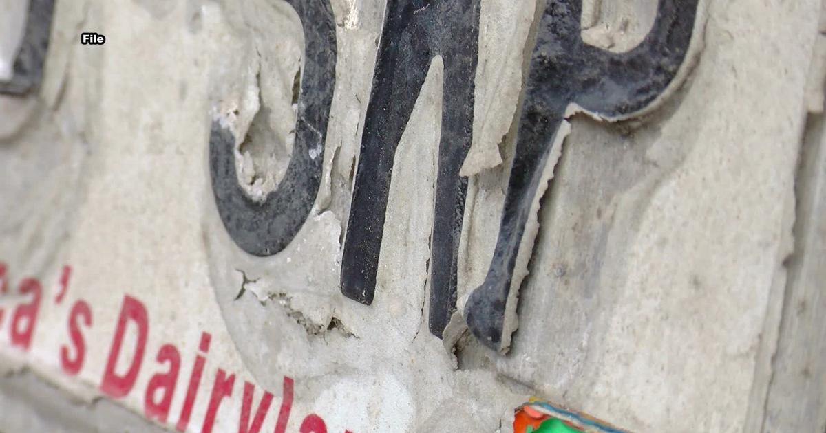 Bad Racing Plates What Wisconsin drivers should know about deteriorating license plates ...