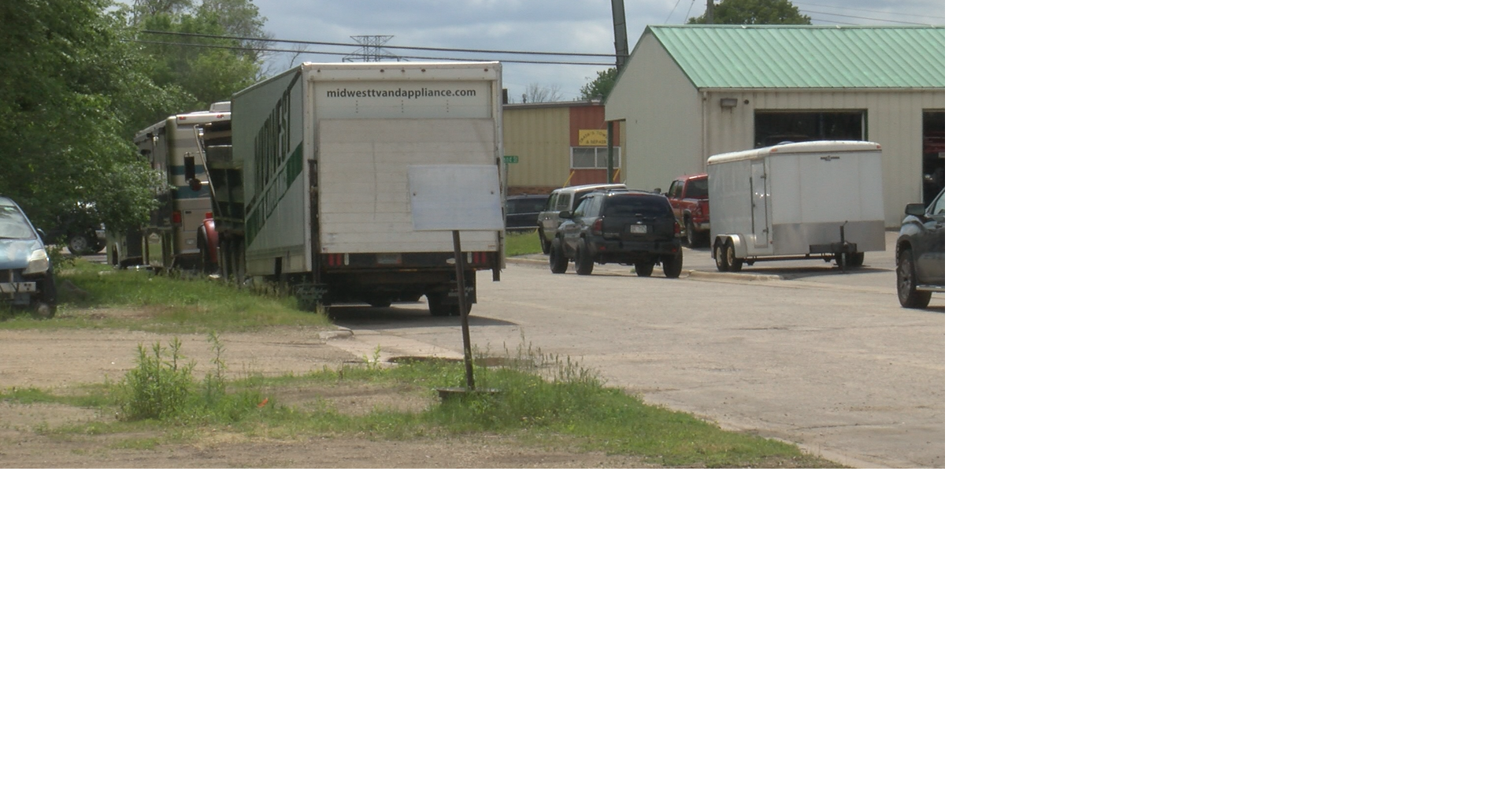 Mayor meets with concerned business owners regarding new northside sidewalks