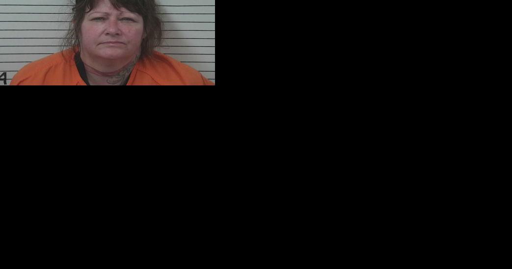 Black River Falls woman accused of stabbing boyfriend to death in 2021 sentenced - Vimarsana News