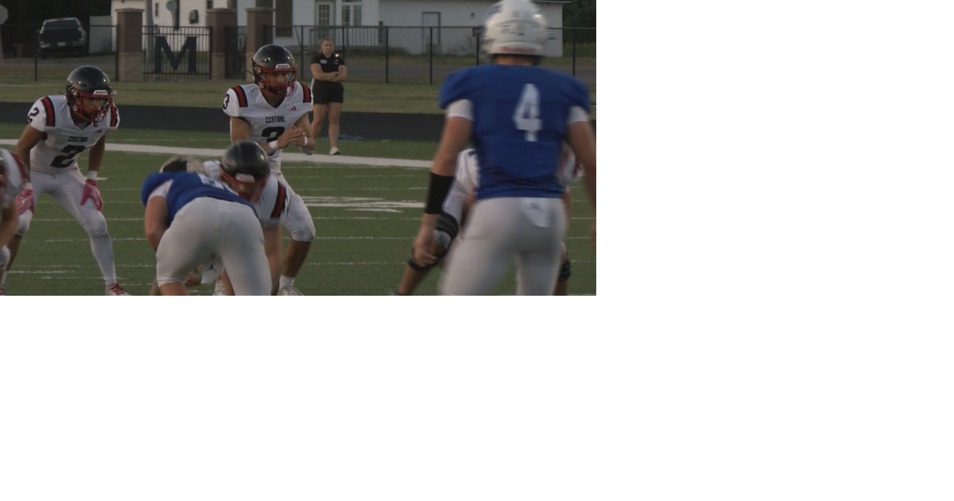 Central rolls in Mike Arnold's first game