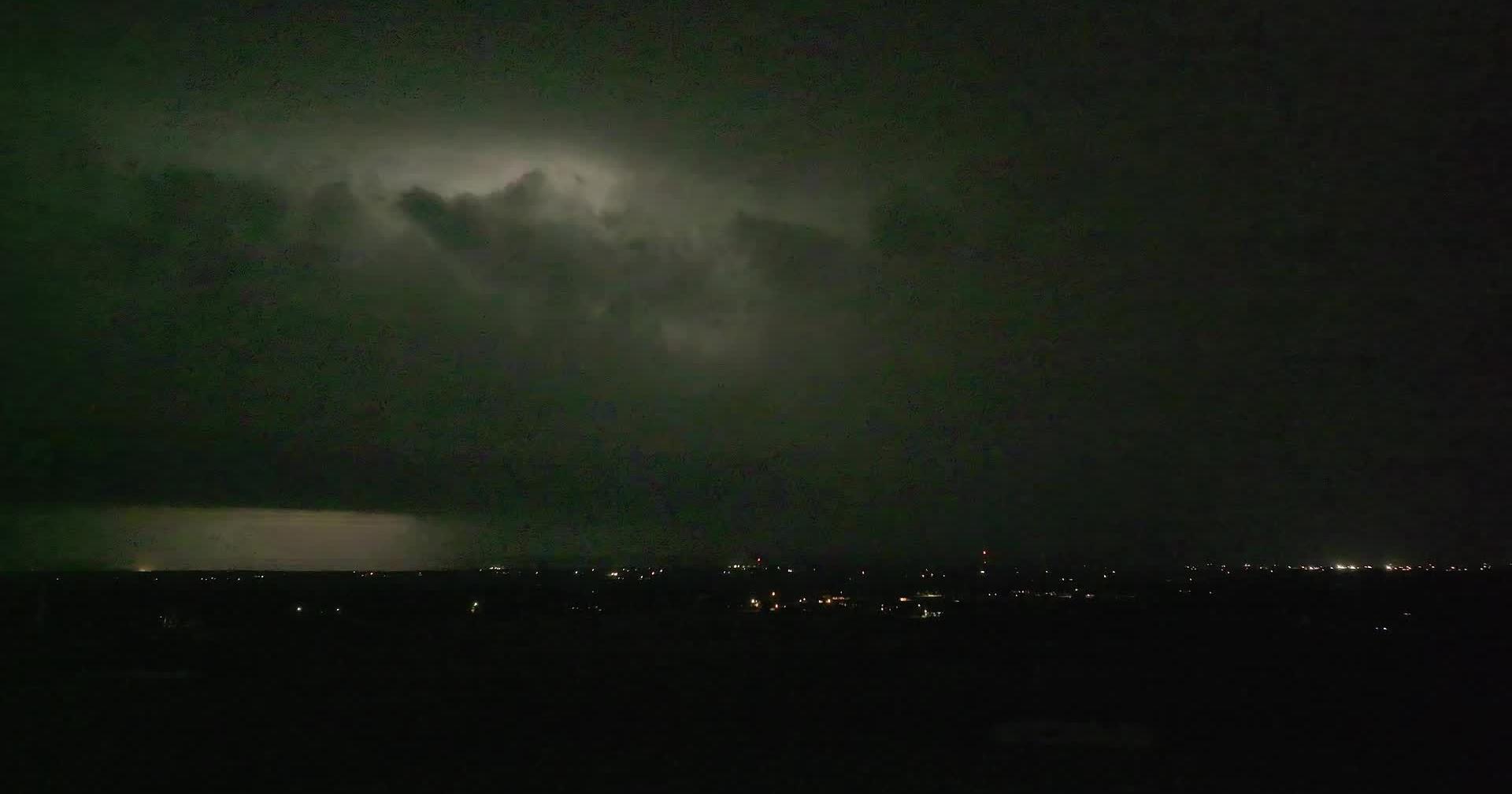 Storm threatens snow in the Midwest, thunder in the South. Other parts of the US dig out - Vimarsana News