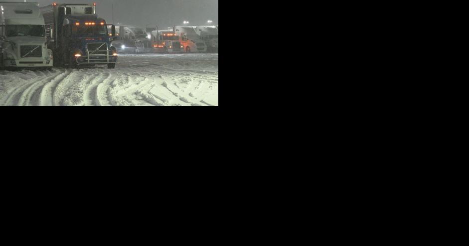 "It's not worth it": Heavy snow in Juneau County strands truck drivers - Vimarsana News