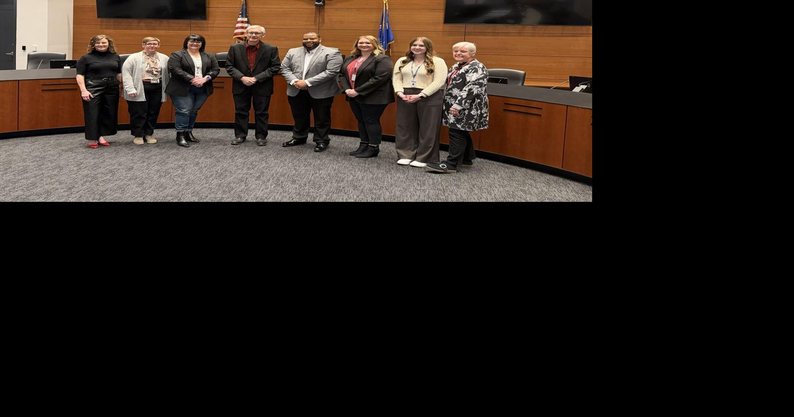 Gov. Tony Evers visits La Crosse, highlighting efforts to ban partisan gerrymandering in Wisconsin