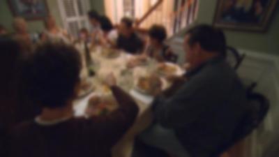 Family gathers for Thanksgiving meal