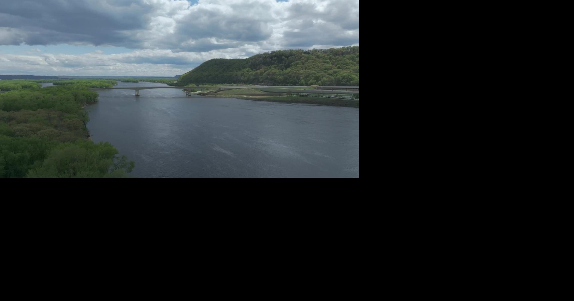 Warmer weather prompts calls for Mississippi River safety