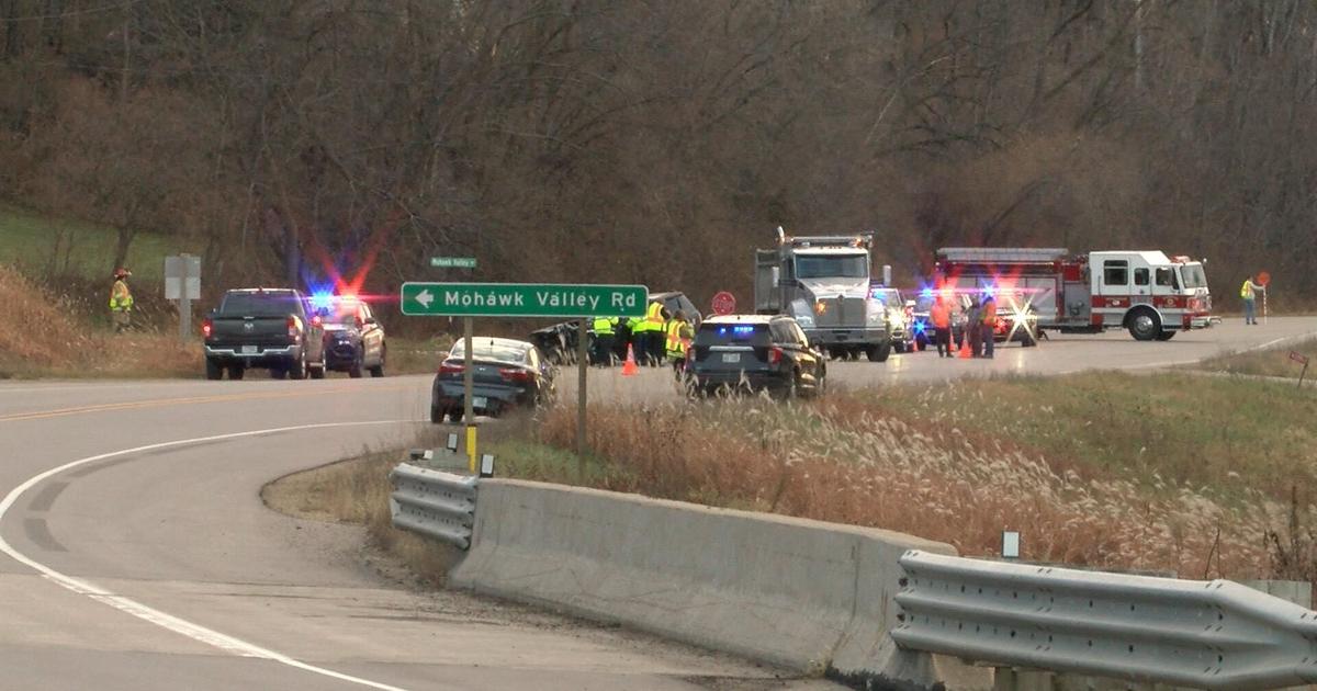 Crash closes Hwy. 35 for several hours News(01)