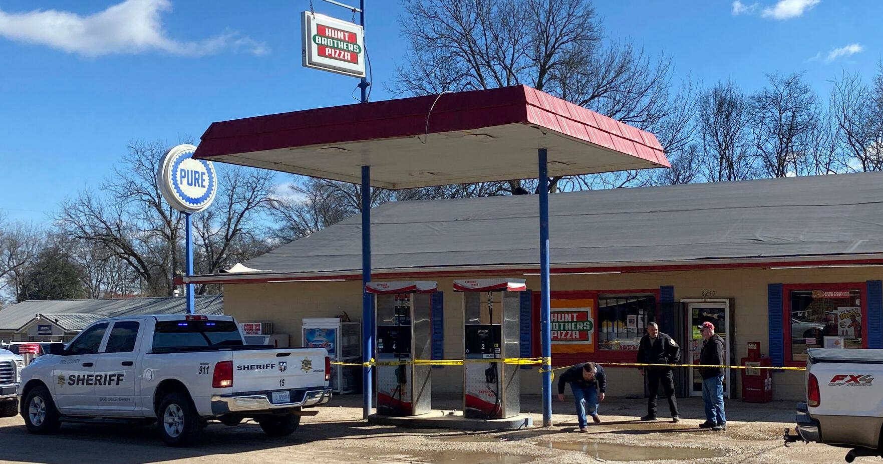 Man arrested after 6 killed, including suspect's ex-wife, in series of shootings in Mississippi, sheriff says - Vimarsana News