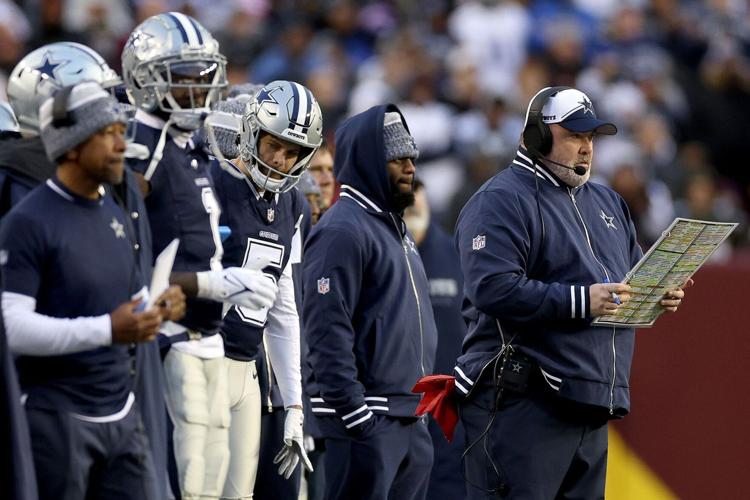 Dallas Cowboys to retain head coach Mike McCarthy for 2024 season despite  damaging playoff loss | Sports | wxow.com