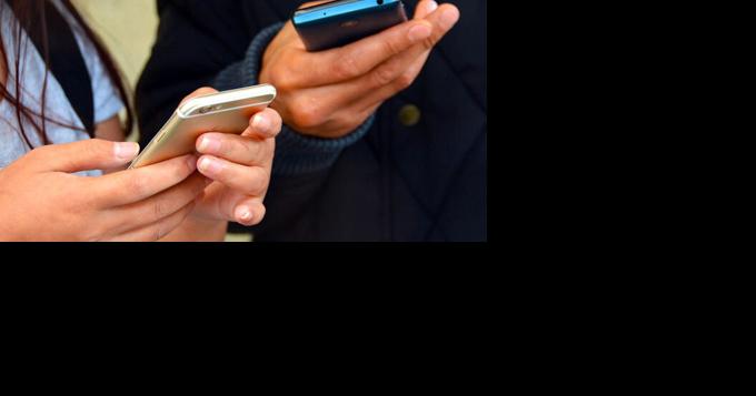 Kids having more screen time exhibit addictive behavior - Vimarsana News