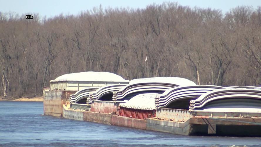 MISSISSIPPI RIVER REMINDERS_VO GFX_00.00.21.10.jpg